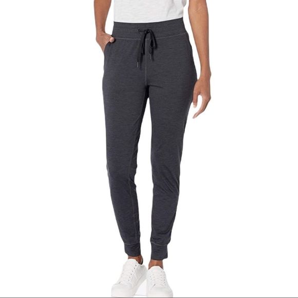 Amazon Essentials Brushed Tech Stretch Jogger Pant - Picture 2 of 12